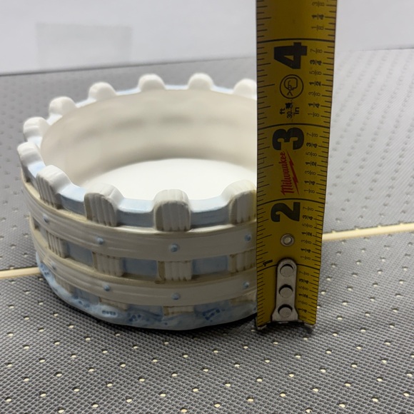 Vintage Yankee Candle Ceramic  Holder White Fence Farmhouse Decor - Picture 6 of 7